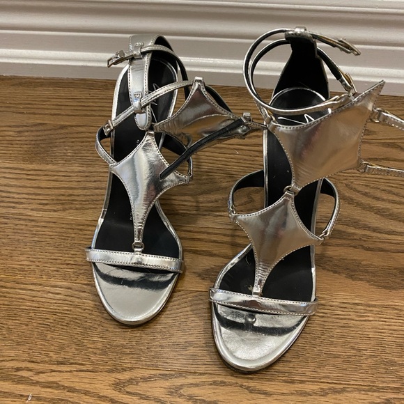 Giuseppe Zanotti Metallic silver heels size 36.5 - Picture 1 of 5